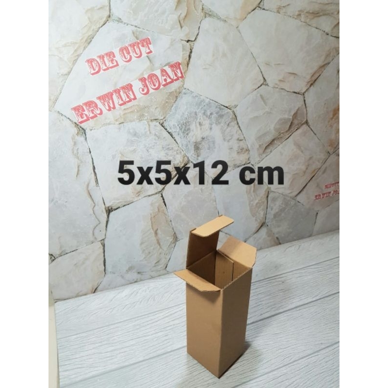 

Kardus Box 5x5x12 cm Kotak Karton Diecut Botol