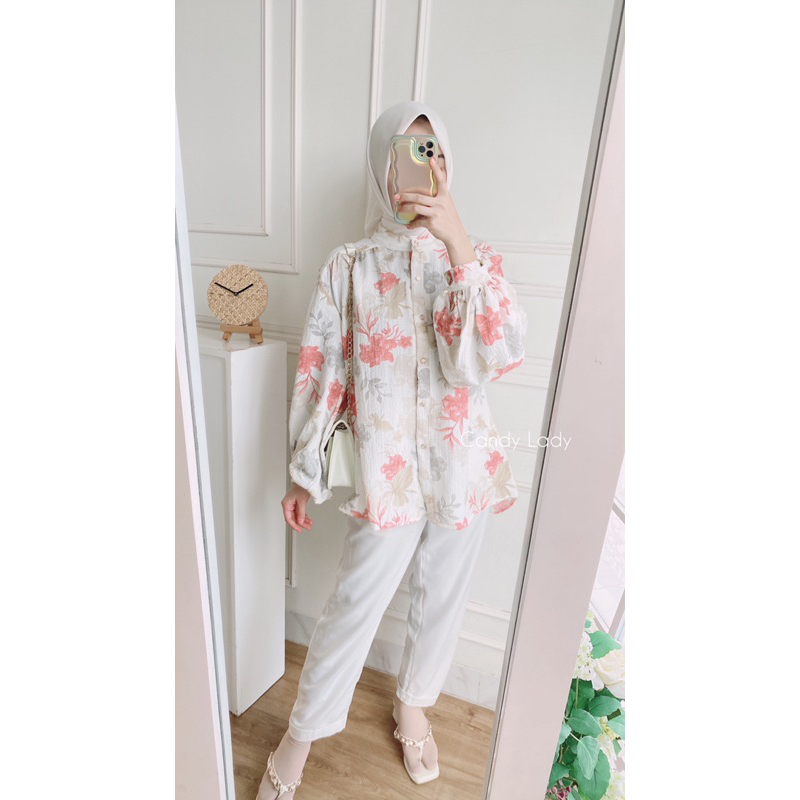 Shiza Oversize Blouse