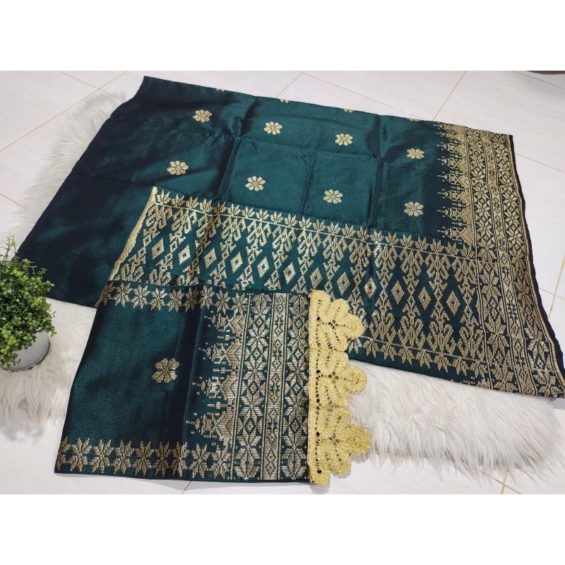 Songket silungkang warna hijau botol gold dengan rendo koto gadang