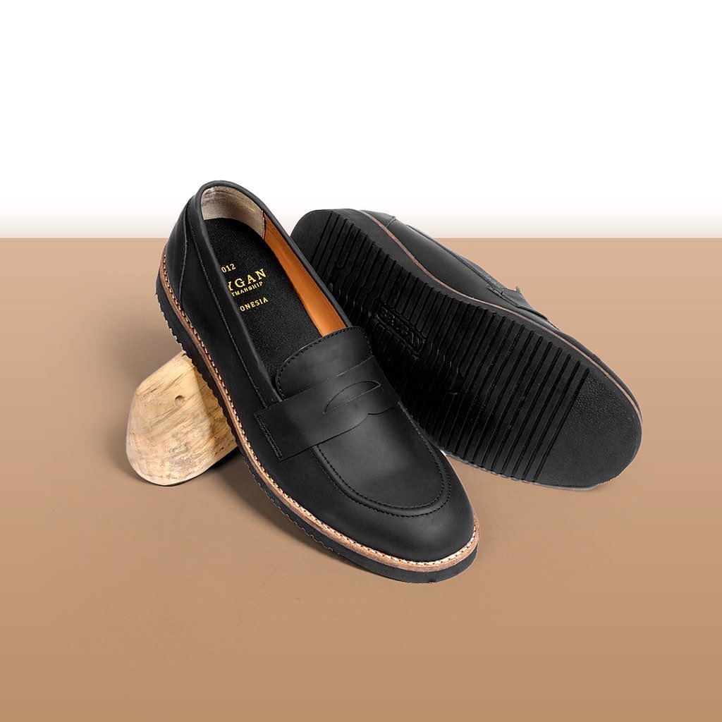 BRYGAN FOOTWEAR - ADAM LOAFER BLACK