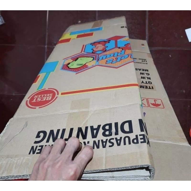 

KARDUS PACKING TAMBAHAN SUPAYA BARANG AMAN SAMPAI TIBA DI TEMPAT TUJUAN
