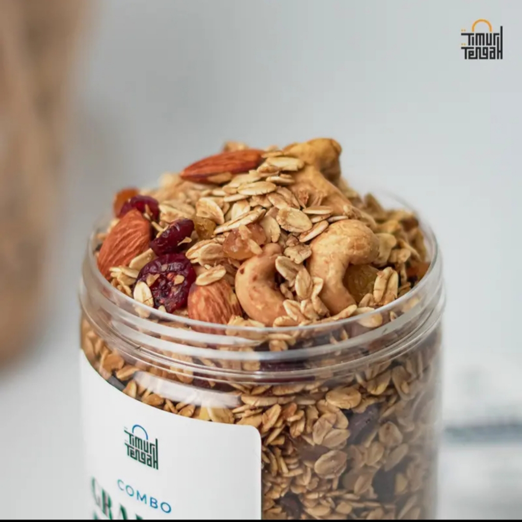 

2Xbtygneal Sakha Snack ) Granola Timur Tengah 500 Gr Mango Yoghurt, Cheese & Cream, Dark Chocolate ,