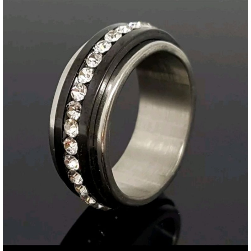 4s Grosir Solo || CINCIN TITANIUM PERMATA ZIRCON MODEL PUTAR WARNA SILVER LIST BLACK TERLARIS