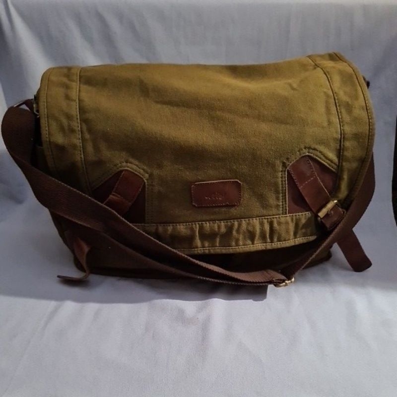 TAS KULIT KANVAS AUTH