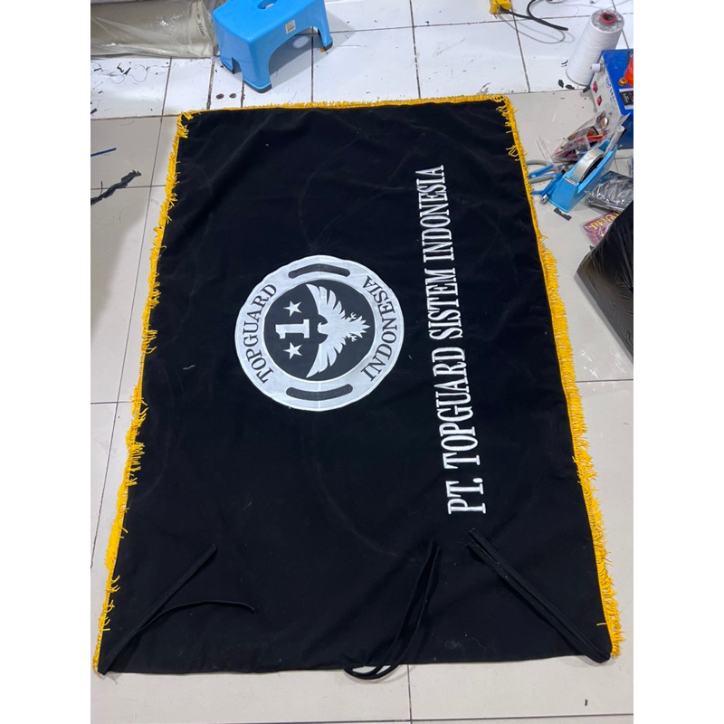 Pataka Bendera Ruangan Besar 90x135