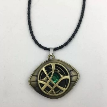DOCTOR Halloween DR STRANGE KALUNG AGAMOTTO COSPLAY AVENGERS EYE GREEN NECKLACE AVENGERS