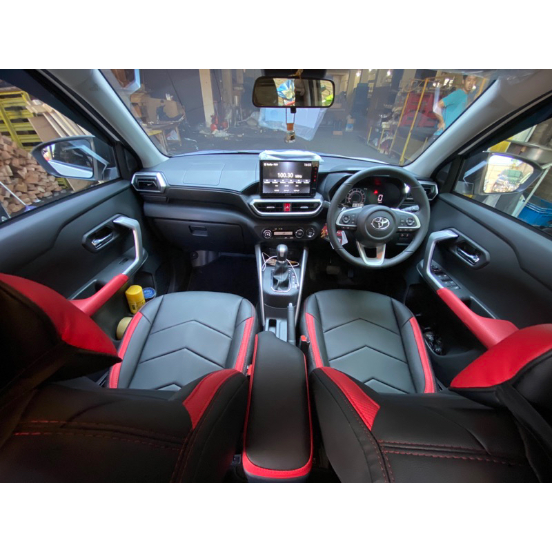 Sarung jok mobil permanen toyota raize rocky mbtech Bekasi