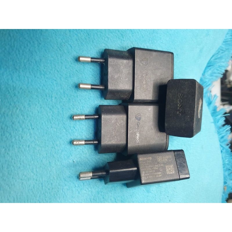 adaptor bekas charger original cabutan hp Sony Ericsson dan sony