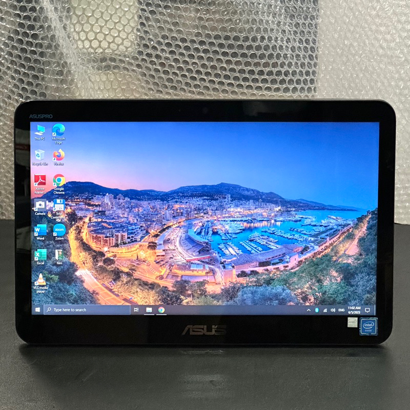 Asus All-in-One PC AIO V161GART Celeron SSD Layar 15,6inch Touchscreen Second