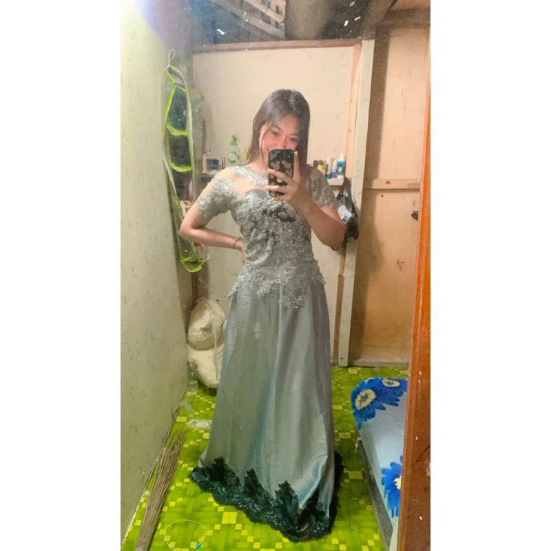 dress preloved gaun penyanyi