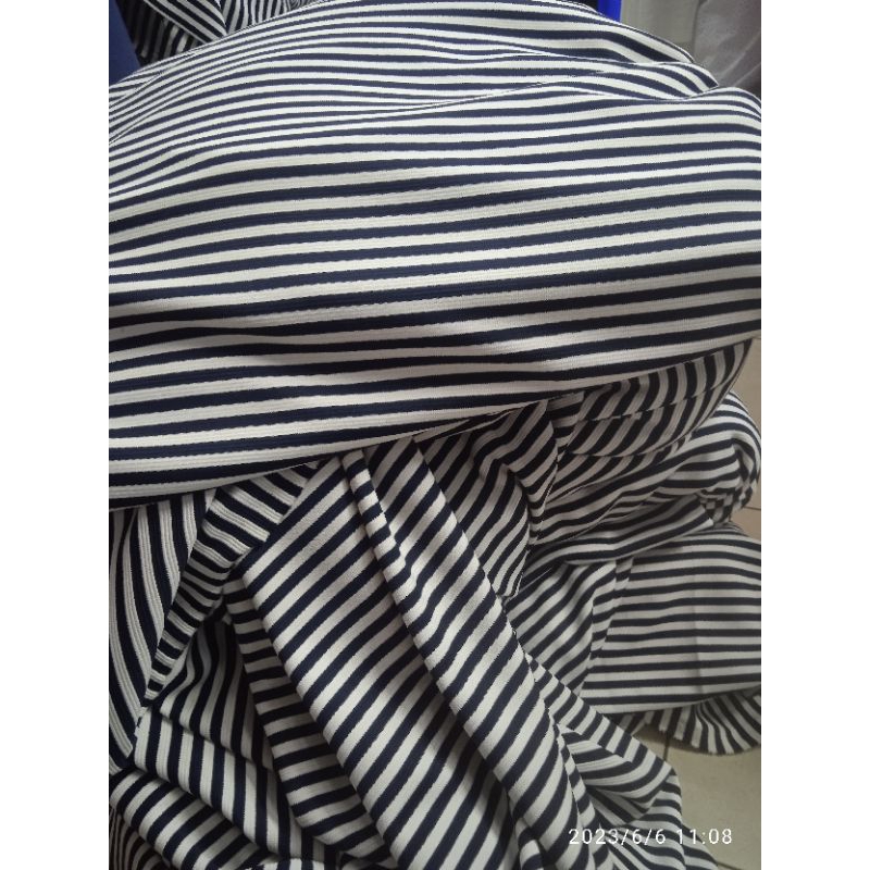 bahan kain knit waffle motif salur