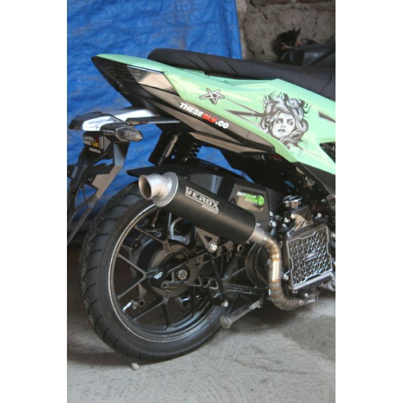 Knalpot racing verox original tipe VR1PRO LONG Black logo laser header cobra fullsysteem Vario125,15