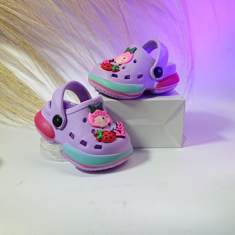 sandal baim anak tali belakang karakter chiby 20-25