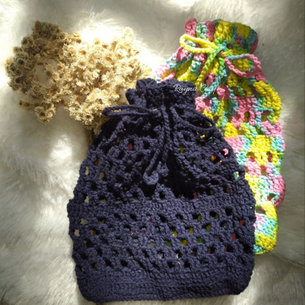 [Ready Stock] Pouch Rajut (Pouch Make Up, Tempat Make Up, Tempat Mukena)