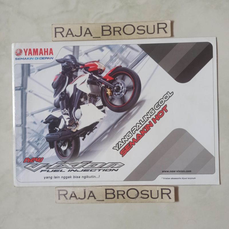 Poster brosur katalog leaflet Yamaha new Vixion FI Sinchan 2013