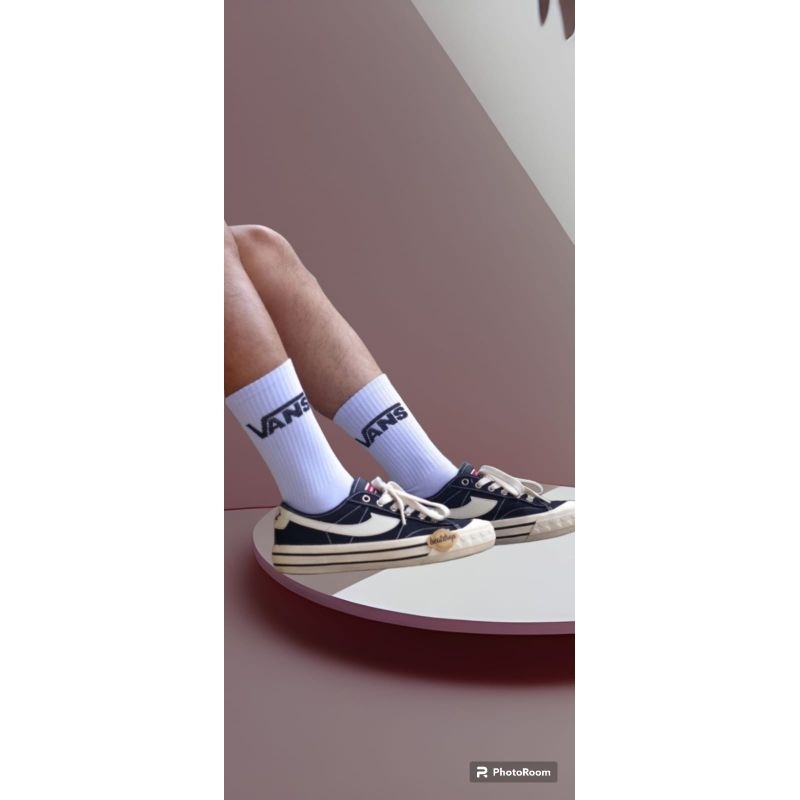 Kaos Kaki Oldschool Skate Premium Sport Tebal Putih