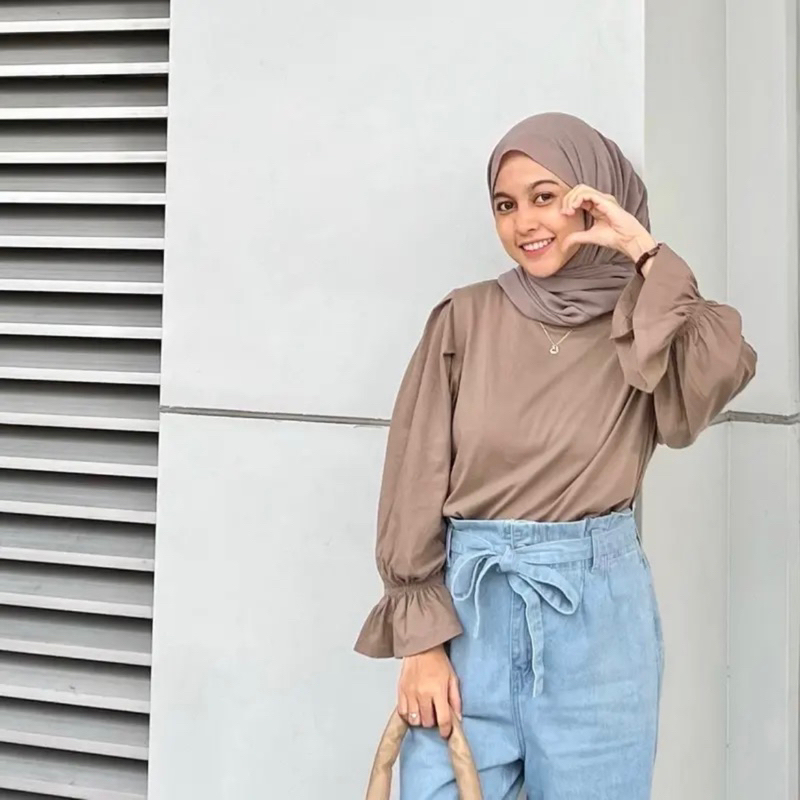 KANIA PUFFY TOP BLOUSE CRINKLE - Cirebon Cloth | ATASAN WANITA KEKINIAN