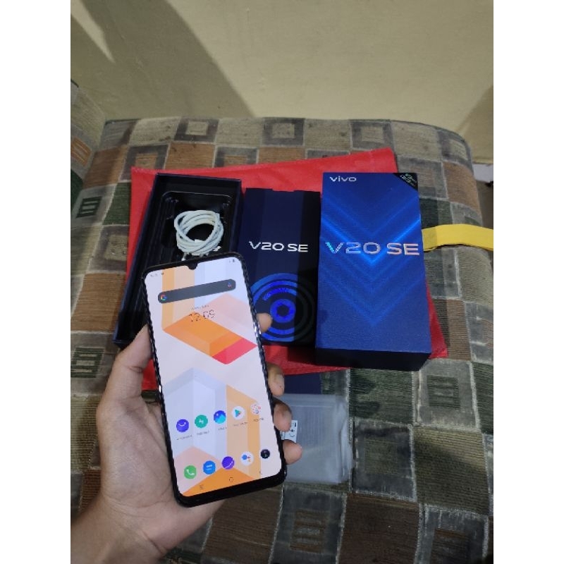 Second Vivo V20se ram 8/128gb fullset