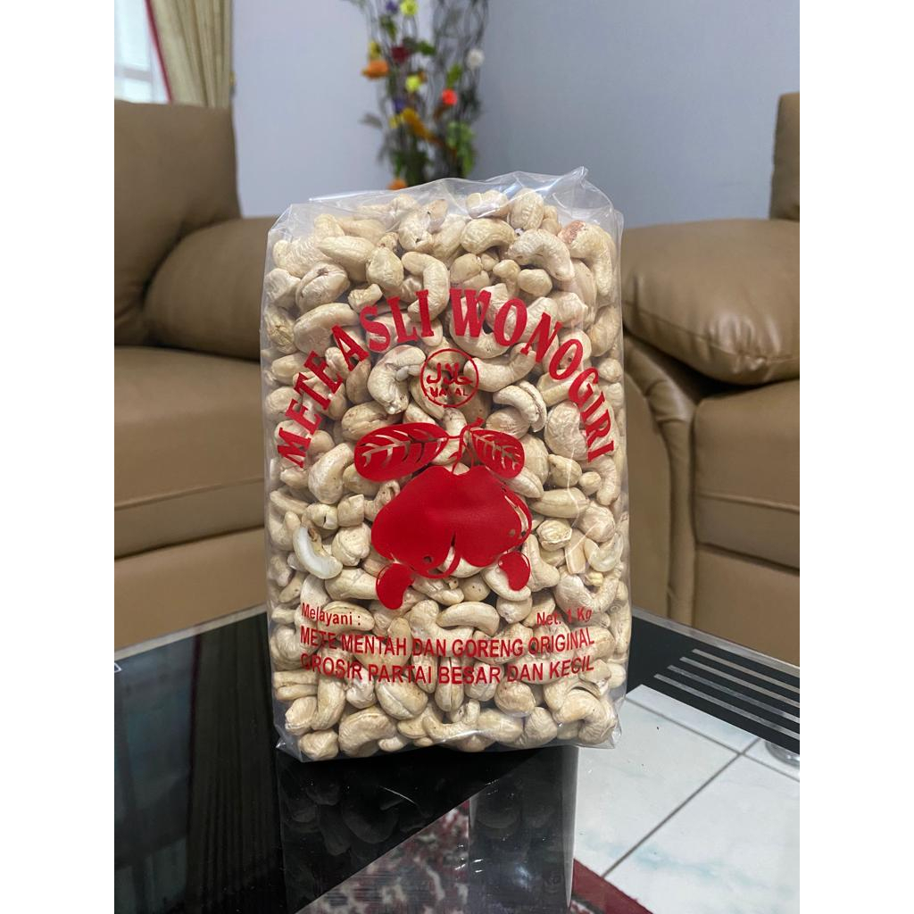 

KACANG METE MENTAH FRESH KHAS WONOGIRI