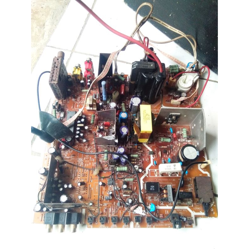 Mesin tv sanyo 21inchi  mesin tv sanyo  mesin tv sanyo dinamic  mesin tv bekas normal