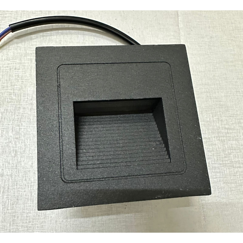Lampu Tanam Tangga LED Persegi Minimalis 3W- 6W IP65 - Body Hitam WW