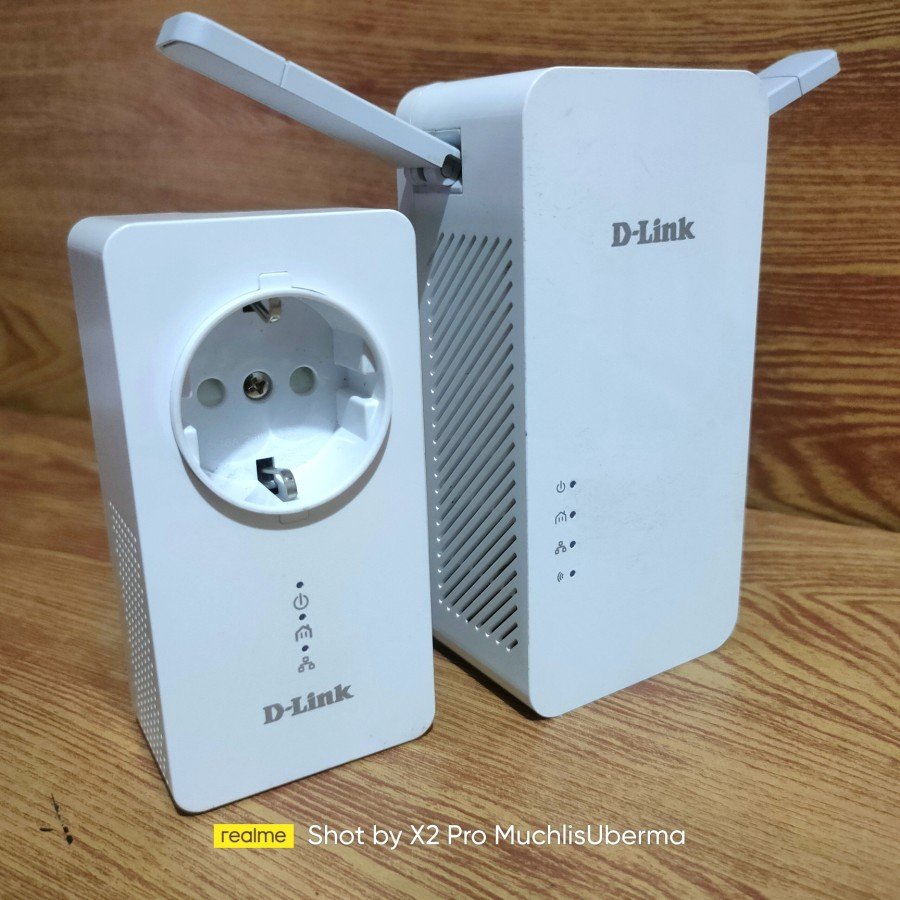 Paket PowerLine AV2 D-Link DHP-P610AV+W610AV DLink WiFi AC1200 Adapter