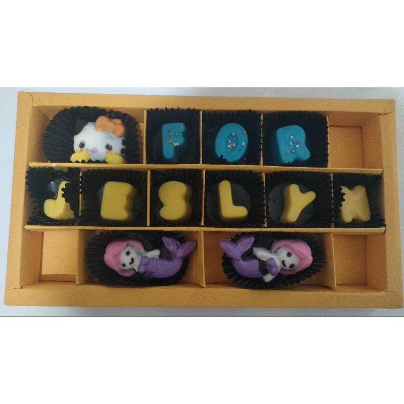 

Coklat custom/ coklat hadiah ulangtahun/happy anniversary/valentine/hariibu