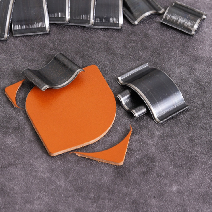 

Corner DIY Punching Tool Circle Cutting Die Belt Wallet
