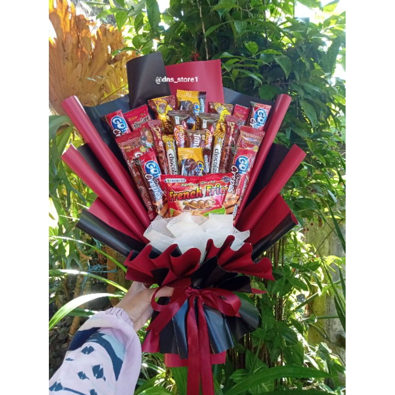 

Buket /bouquet / bucket Snack wisuda murah