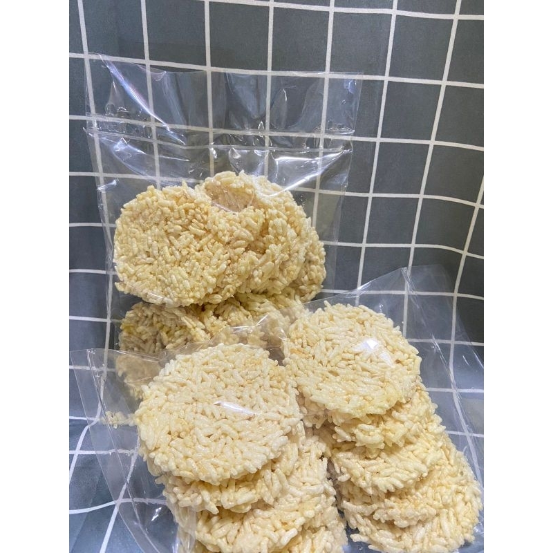 

RENGGINANG// KERUPUK RENGGINANG ISI 10