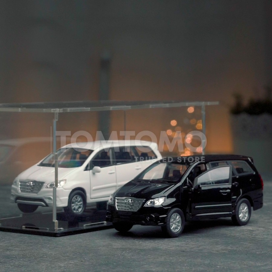 Tomtomo Toyota Kijang Innova Black White Diecast Miniatur Mobil