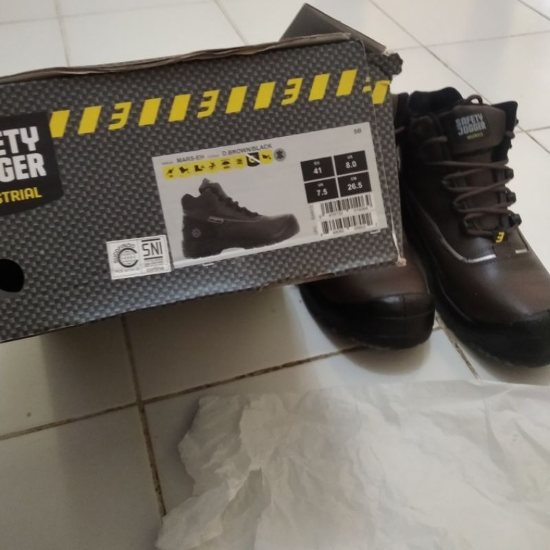 SEPATU SAFETY JOGGER WORKS MARS EH