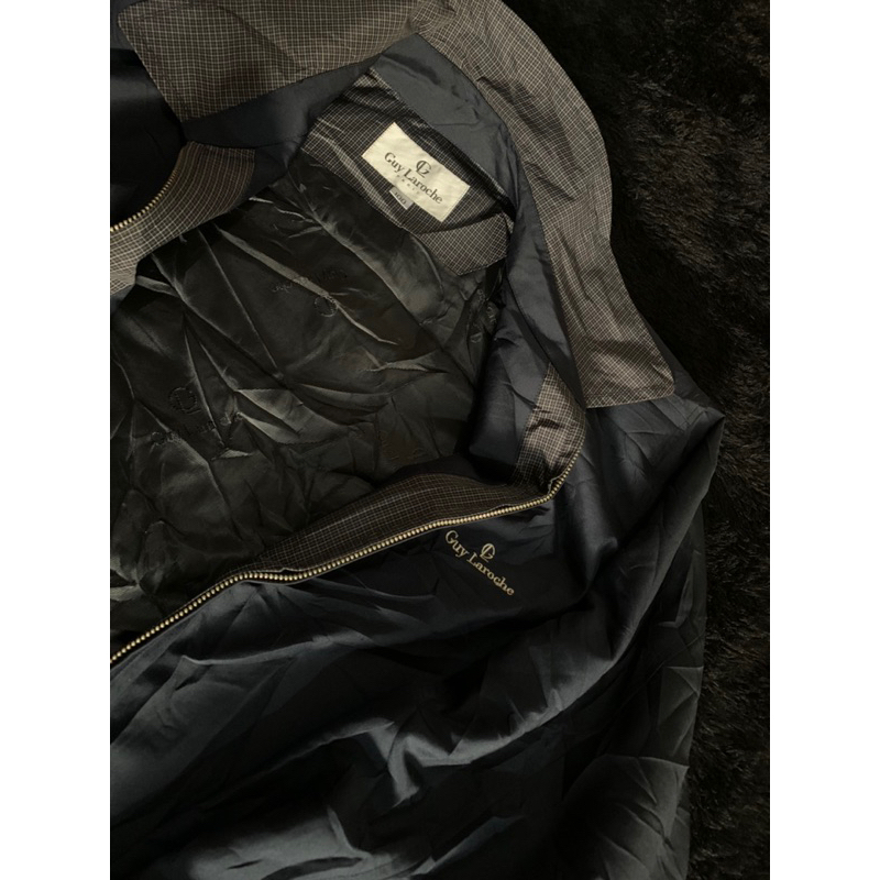 Jaket guy laroche