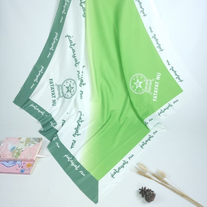 (FATAYAT NU) Shofa Fashion-Hijab Segi empat Voal motif Digital Print