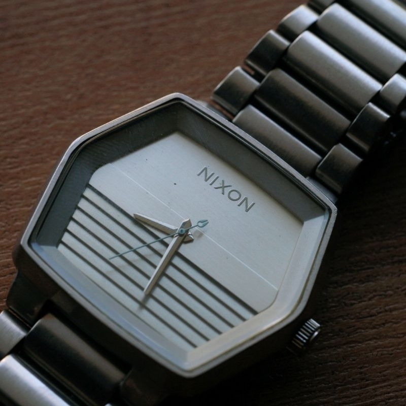 nixon the mayor bekas second preloved