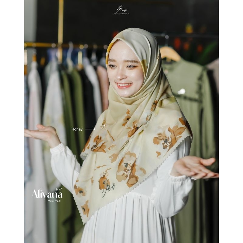 COD ✔ inara rusli/ Aliyana scarf Arrafi/hijab segi empat