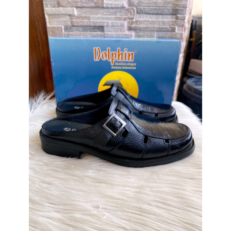 PSPGN.CO | ORIGINAL BRAND DOLPHIN 8071 IN BLACK SELOP KULIT PRIA BUSTONG MULES TUTONG SLIDE FORMAL S