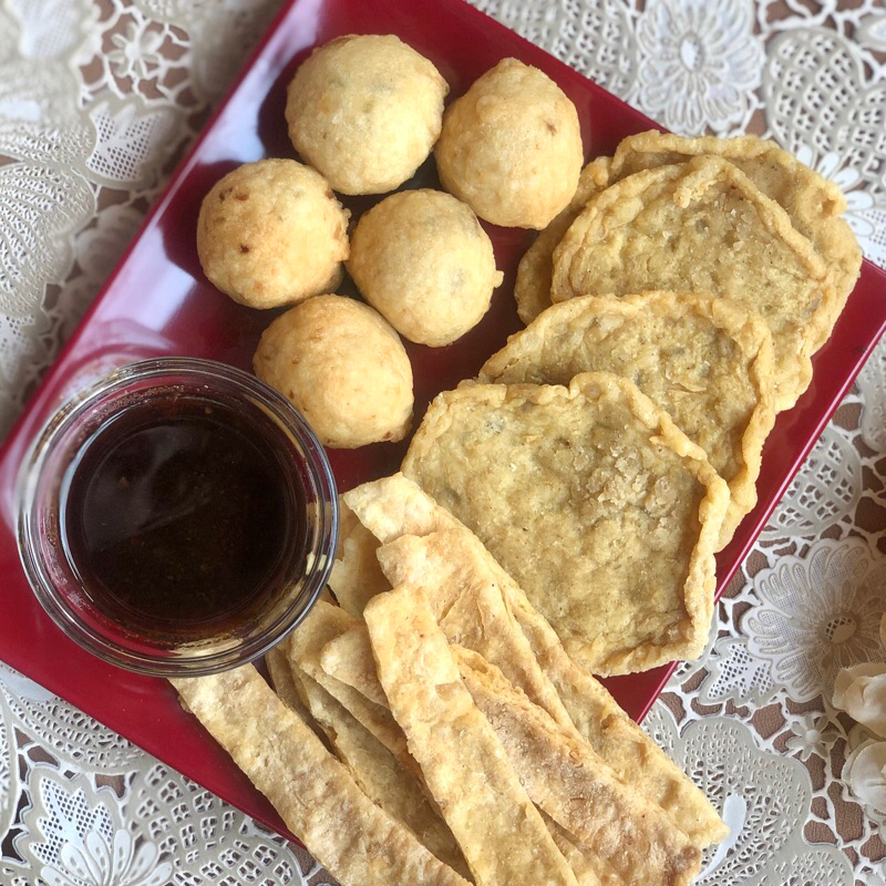 

pempek ikan tenggiri asli palembangg