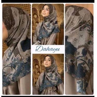 iswara scarf wearing klamby