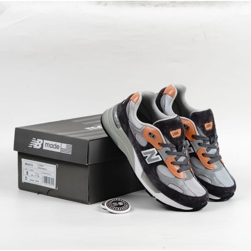 Sepatu New Balance 992 &quot;10th Anniversary&quot; Grey Orange