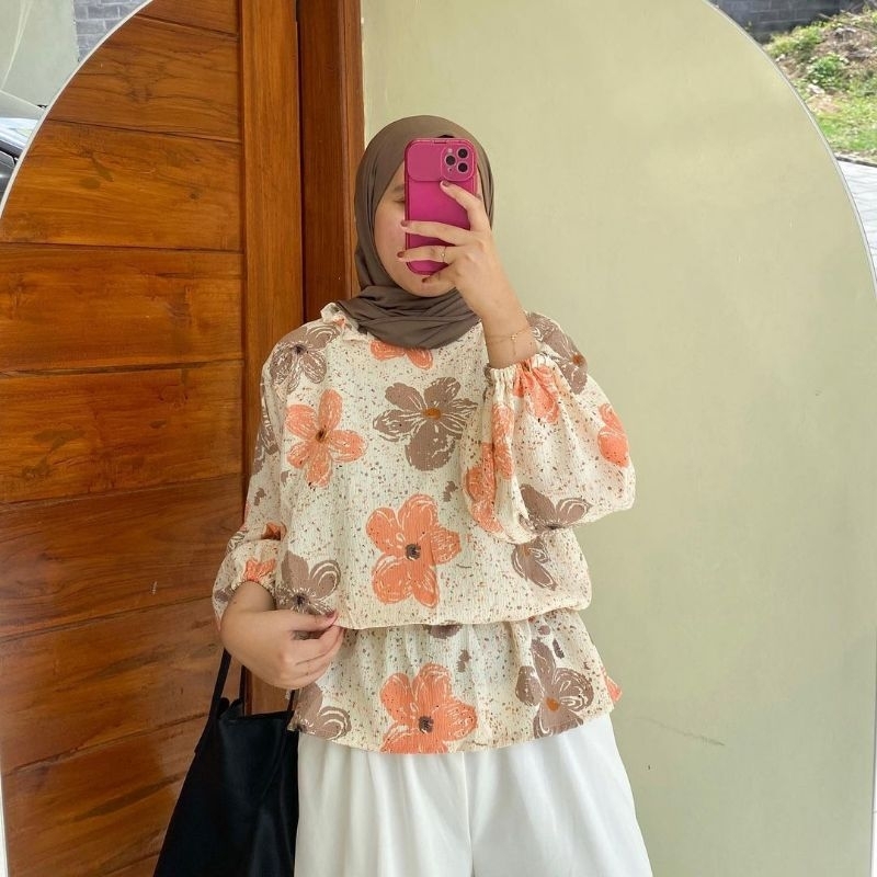 ELURA BELYN BLOUSE / Peplum Blouse / Blouse Motif Bunga / Atasan Wanita Pinggang Kerut