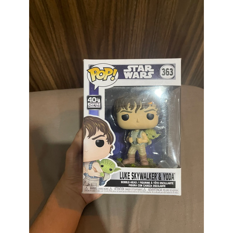 Funko Pop Luke Skywalker and Yoda