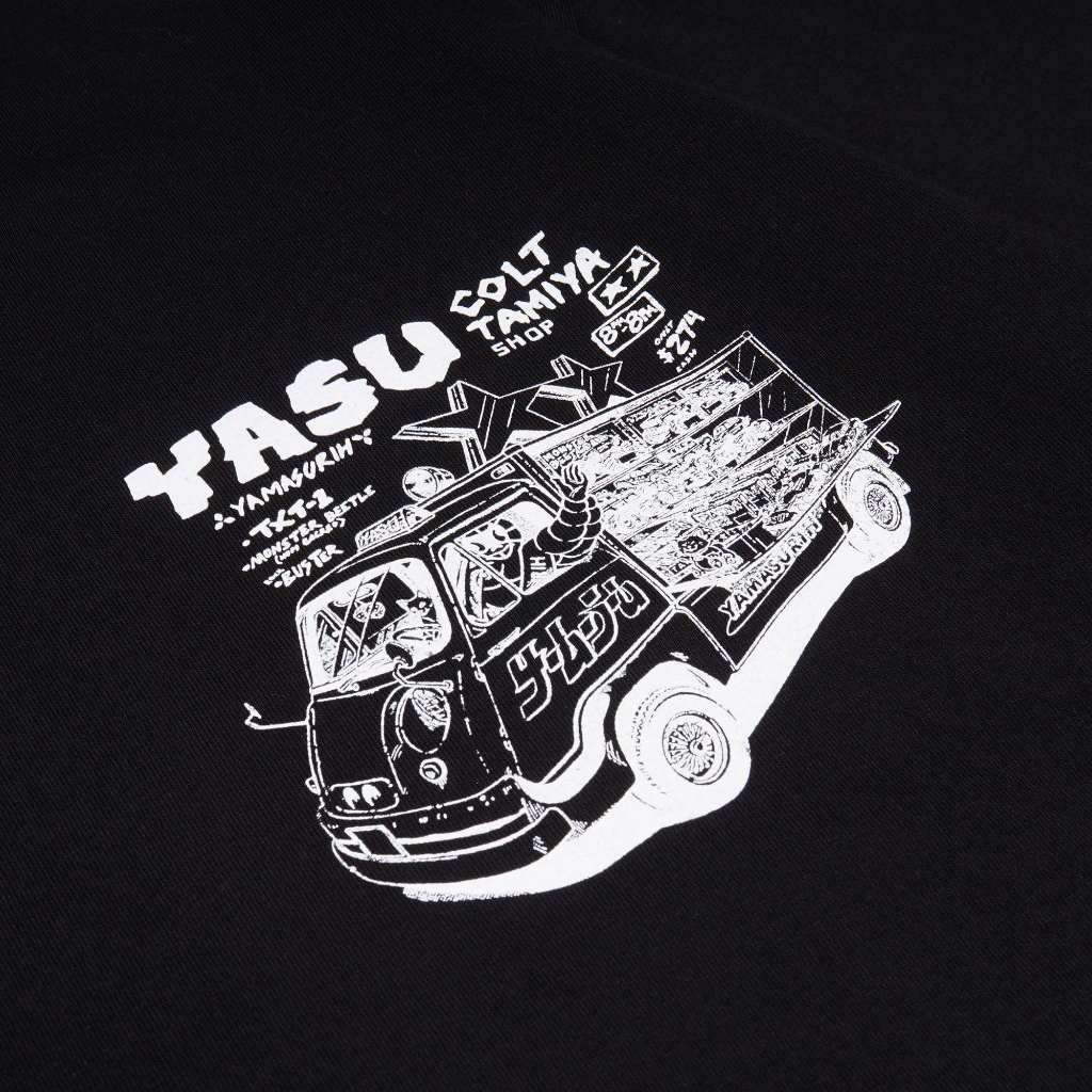 Yamasurih - Kaos Hitam &quot;Yasu Mitsu&quot; Boxy  T-Shirt