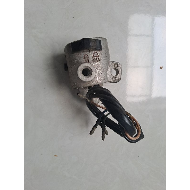 holder yamaha v75 kiri