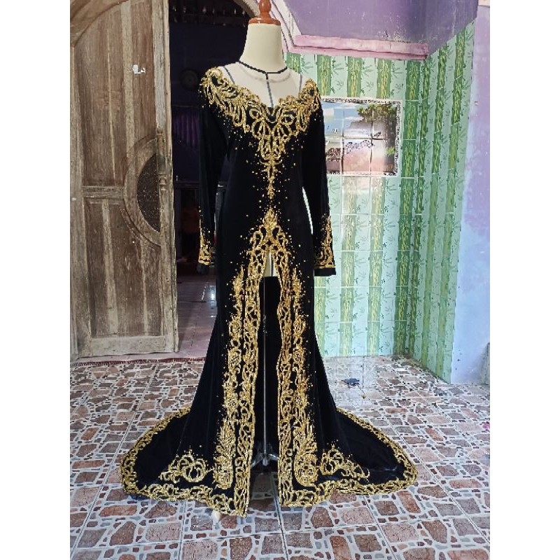 kebaya bludru pengantin/kebaya bludru ekor/kebaya bludru pengantin full payet