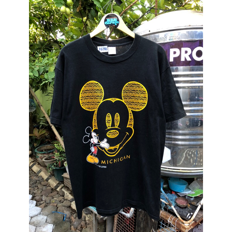kaos vintage mickey mouse by velva sheen