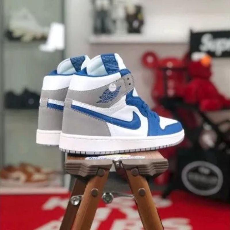 Nike Air Jordan 1 Retro High OG &quot;True Blue&quot;