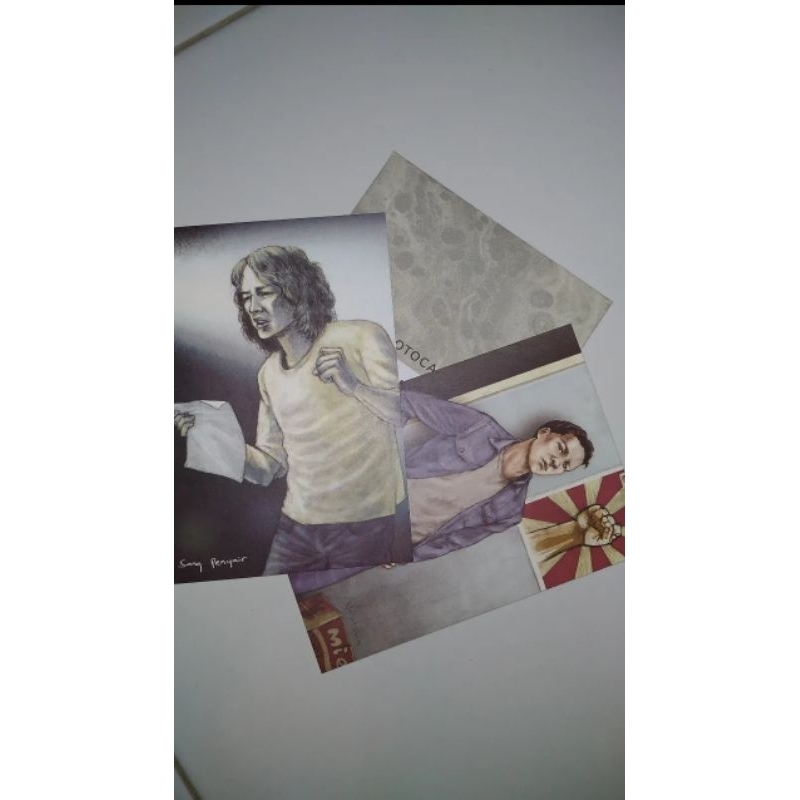 Photocard Laut Bercerita bertanda tangan