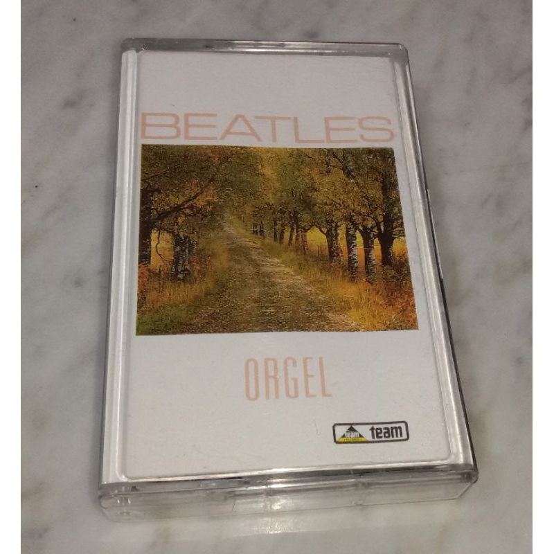 KASET PITA BEATLES