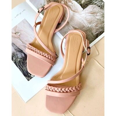 Windyshoes-Kavita heels pendek sandal wanita 3cm